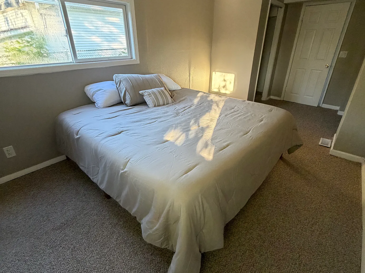 2 bed, 857 sqft, $1,950 — Photo 4