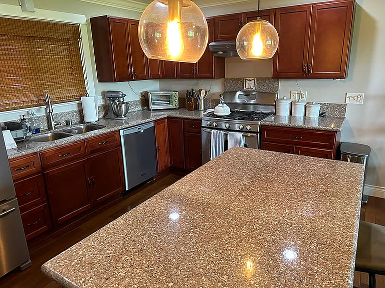 Nice open island space in the kitchen