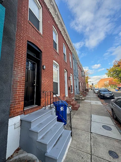 522 N Castle St — Photo 3