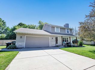 2451 Clear Brook Cir, Green Bay, WI 54313