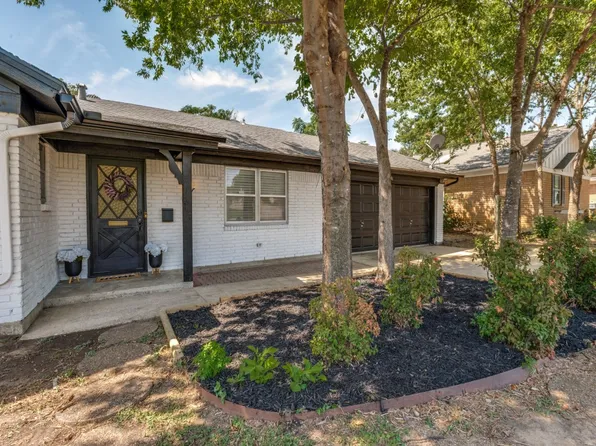 1909 Marlene Dr, Euless, TX 76040
