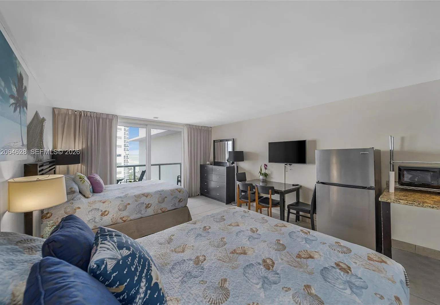 The Aventura Beach Club C — Photo 2