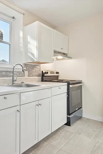 758 S 52nd St #1 Photo 1