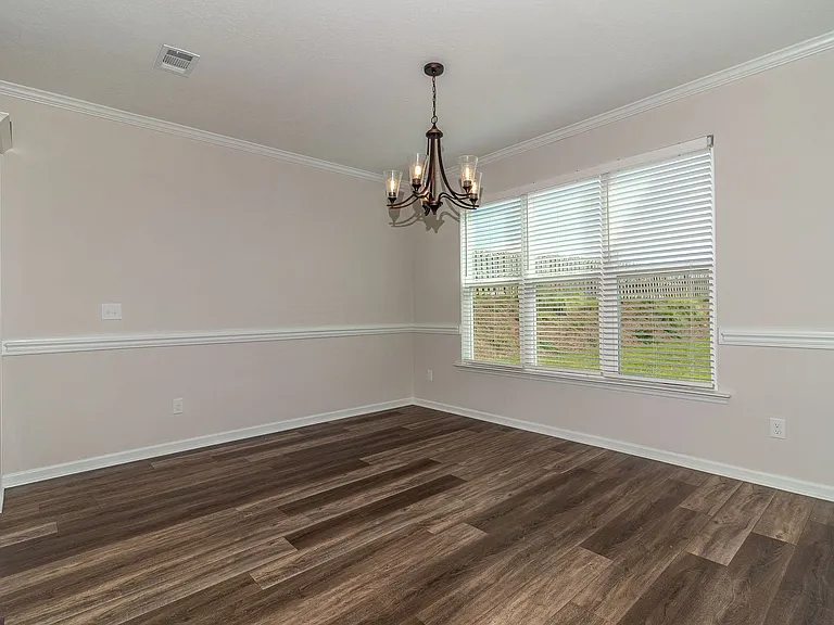 4831 Fairmont Dr — Photo 18