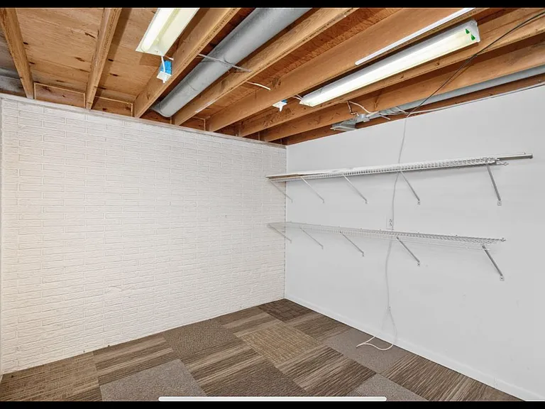 1410 NW Pebble Dr — Photo 14