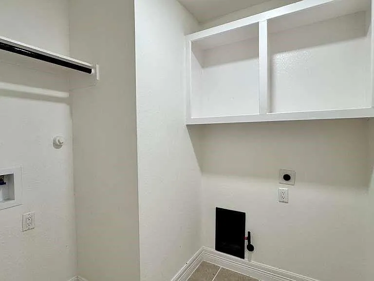 7510 Golden Thistle Ln — Photo 27