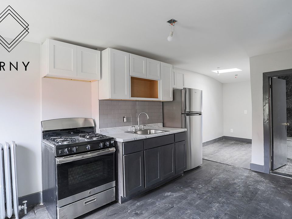1st image of 105 Vernon Ave #2E