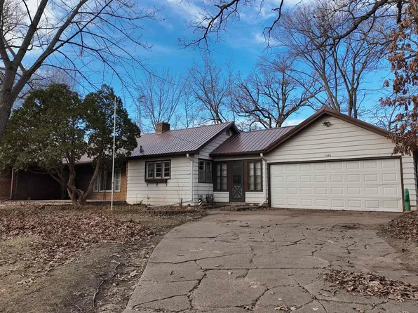 1545 6th St, Evansdale, IA 50707