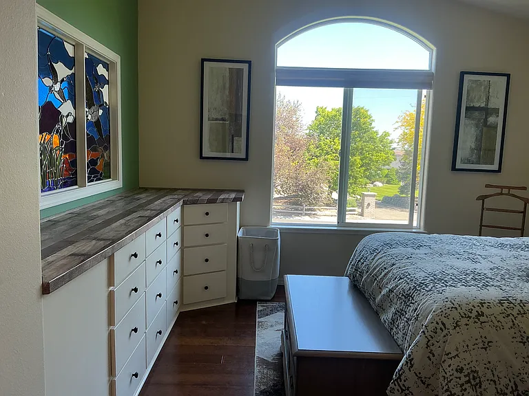 811 Canyon Park Ave — Photo 4