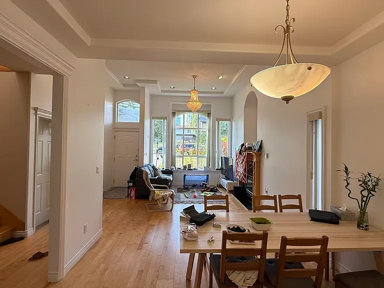 4994 Victory St #MAIN HOUSE — Photo 8
