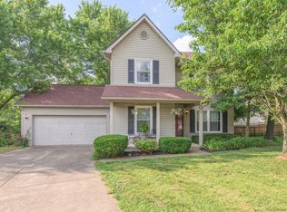 317 W Ridge Dr, Nicholasville, KY 40356