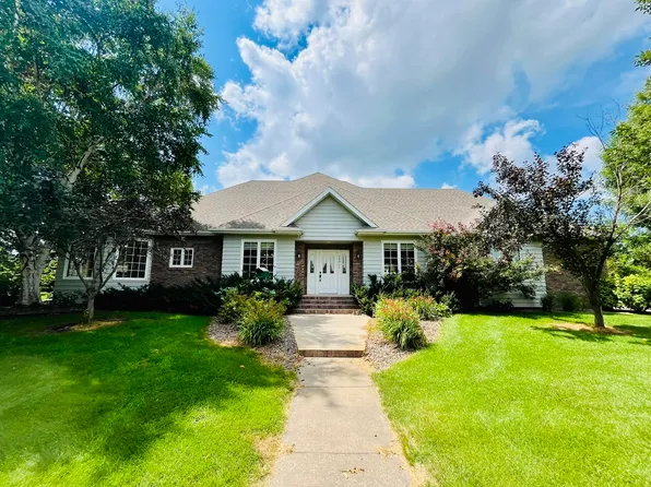 12911 Ironwood Dr, Prairiewood Village, SD 57401