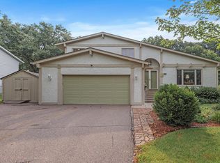 14045 Sundial Ct, Eden Prairie, MN 55346