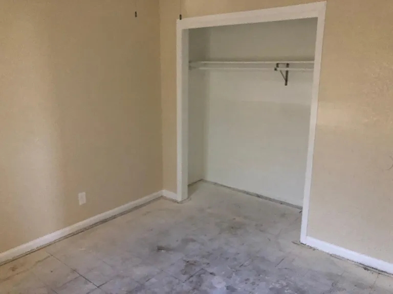 5504 Manor Rd — Photo 15