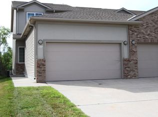 1157 Turtle Creek Rd, Lincoln, NE 68521