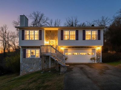 2732 Ordway Dr NW, Roanoke, VA, 24017