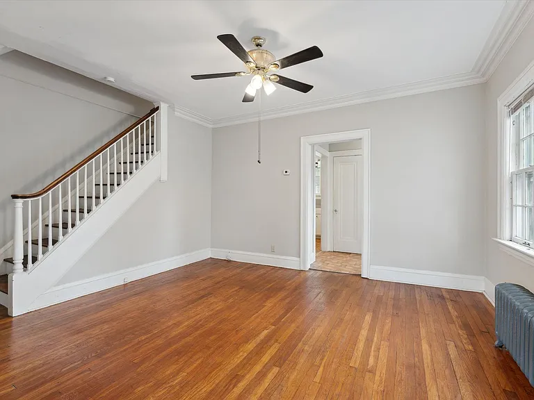 13108 Cedar Rd Cleveland Heights Oh 44118 — Photo 11