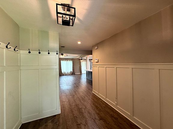 3rd image of 13618 Cobble Way Cir