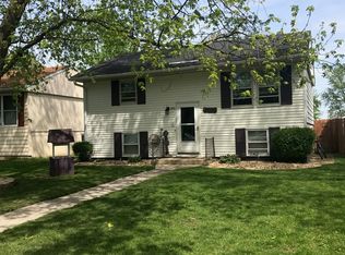 290 N Jackson Ave, Bradley, IL 60915