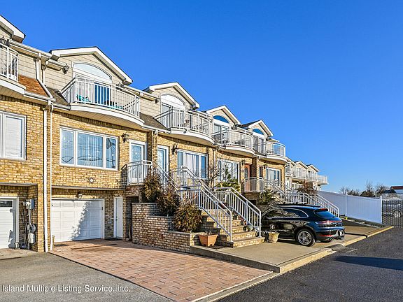 3rd image of 481 Father Capodanno Blvd #D