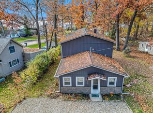 208 Portage Lake Rd, Munith, MI 49259