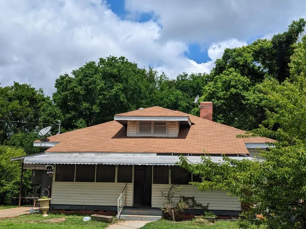 604 James St, Tallassee, AL 36078