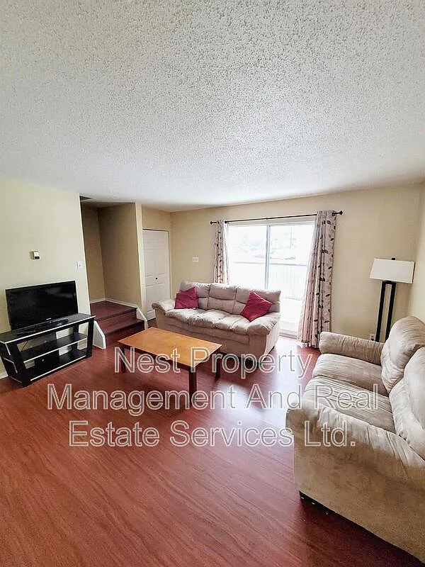 2 bed, 1.0 bath, $1,895 — Photo 4