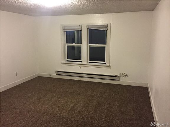 5th image of 3572 To 3574 E F St