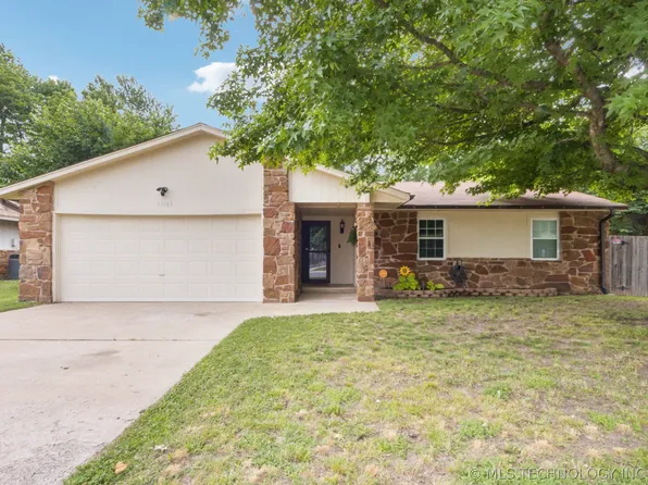 13783 S 283rd Ave, Coweta, OK 74429