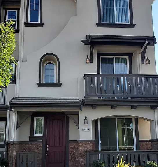 15645 Rome Ave — Photo 1