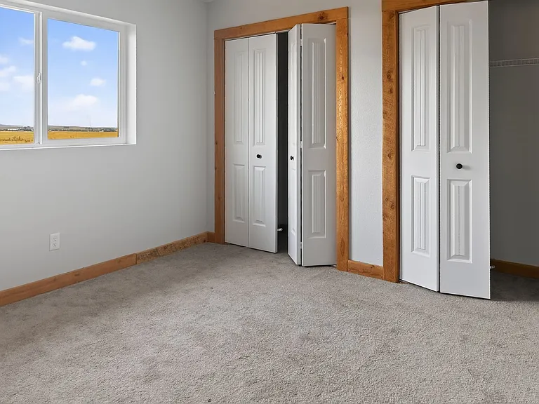2909 Elderberry Ave — Photo 5