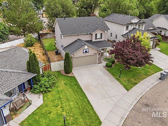 3rd image of 11860 W Huckleberry Dr