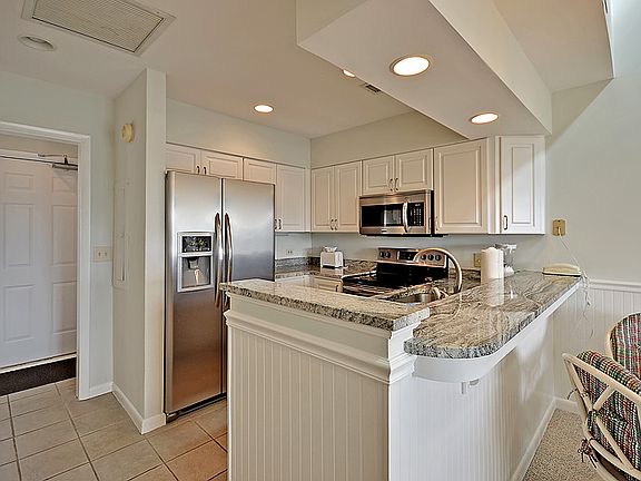 5th image of 2940 Atrium Villa Dr