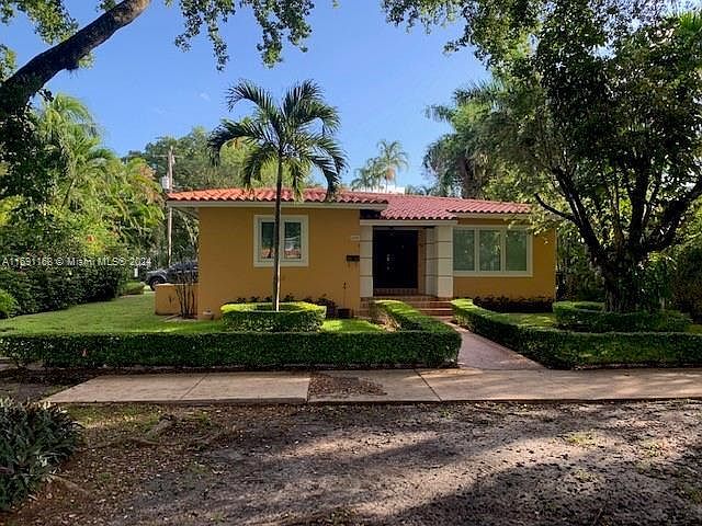 1st image of 600 San Antonio Ave #0