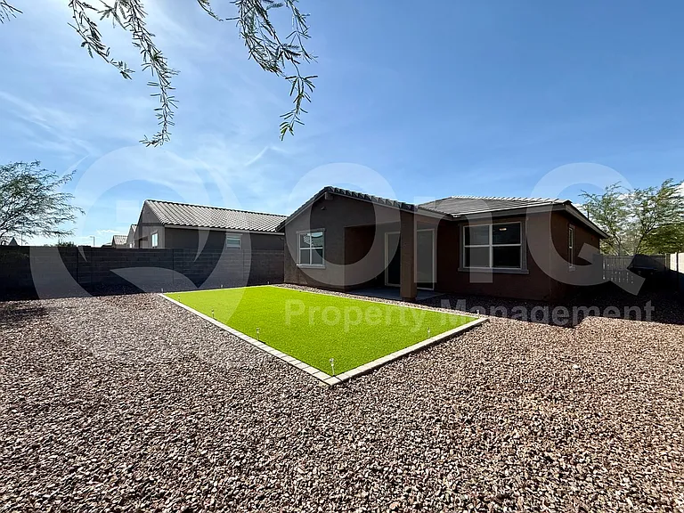 17679 W Pinnacle Vista Dr — Photo 19