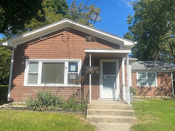 3rd image of 664 Walnut Ave
