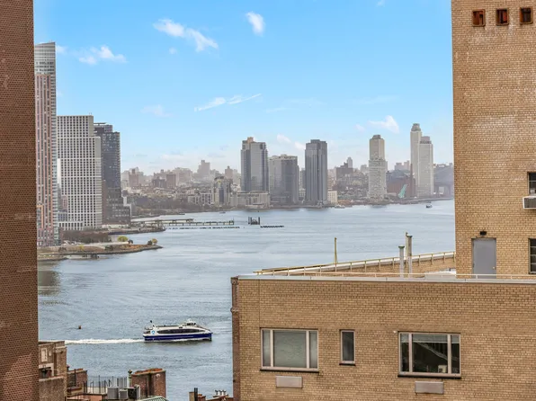 400 East 54th Street 23H image 20 of 20