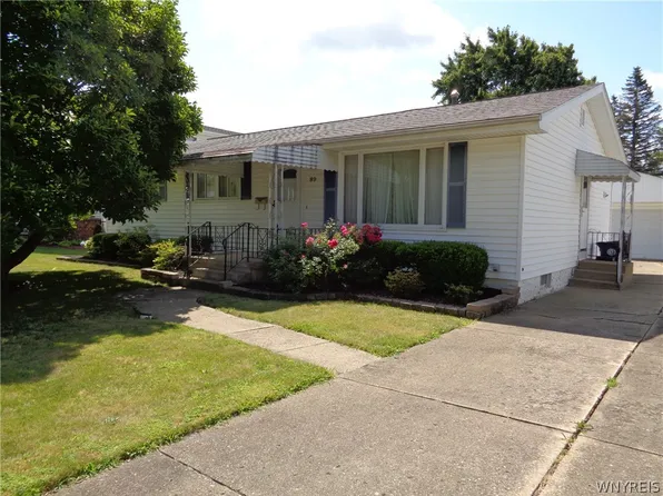 89 Bucyrus Dr, Amherst, NY 14228