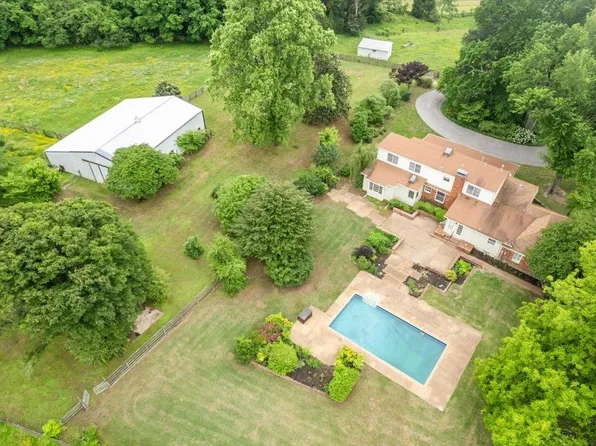 10915 Highway 64 Rd, Somerville, TN 38068