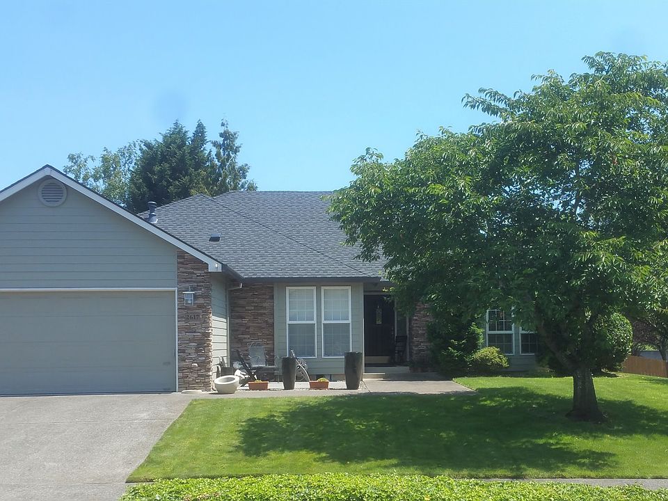 1st image of 2617 SE 131st Ave