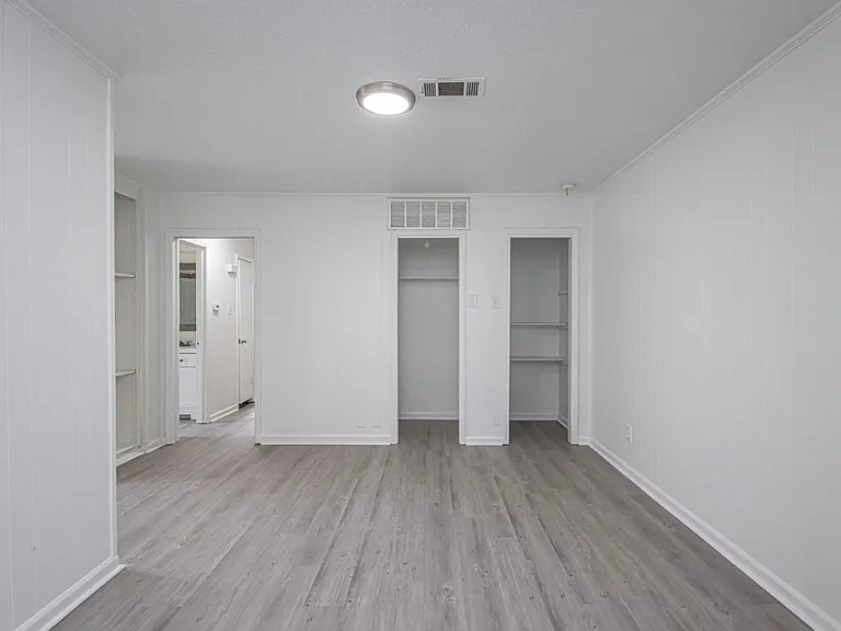 615 Mimi Ln — Photo 9