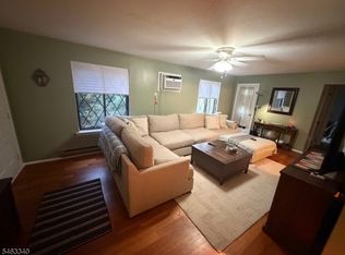 76M Farm Rd, Hillsborough, NJ 08844