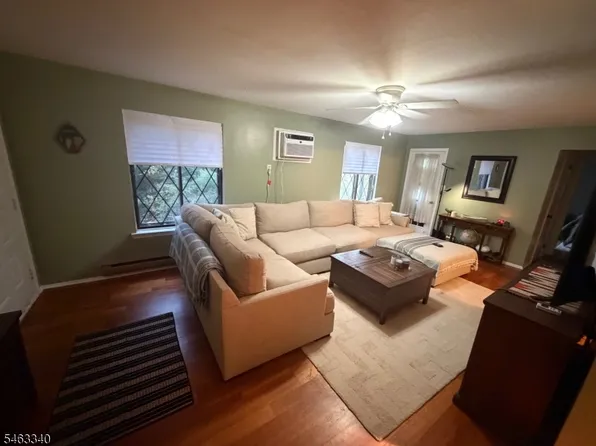 76M Farm Rd, Hillsborough Twp., NJ 08844