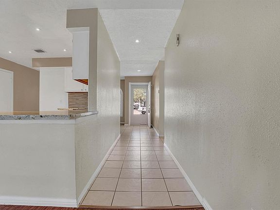 5th image of 2310 Keyhole Ln