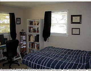 5th image of 38 Minton Dr