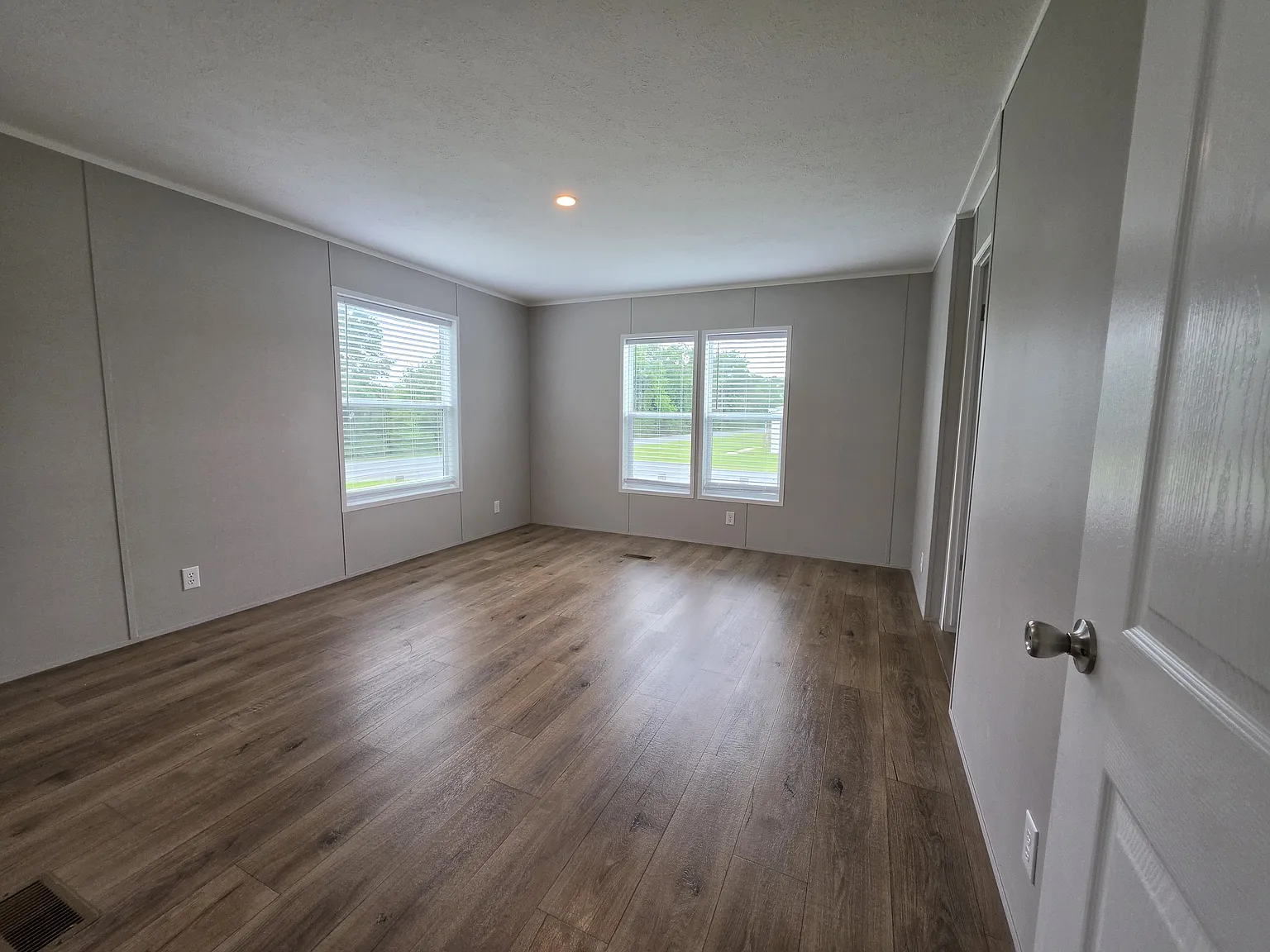 3 bed, 1393 sqft, $1,750 — Photo 4