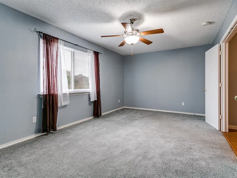 307 Pointer Pl — Photo 19