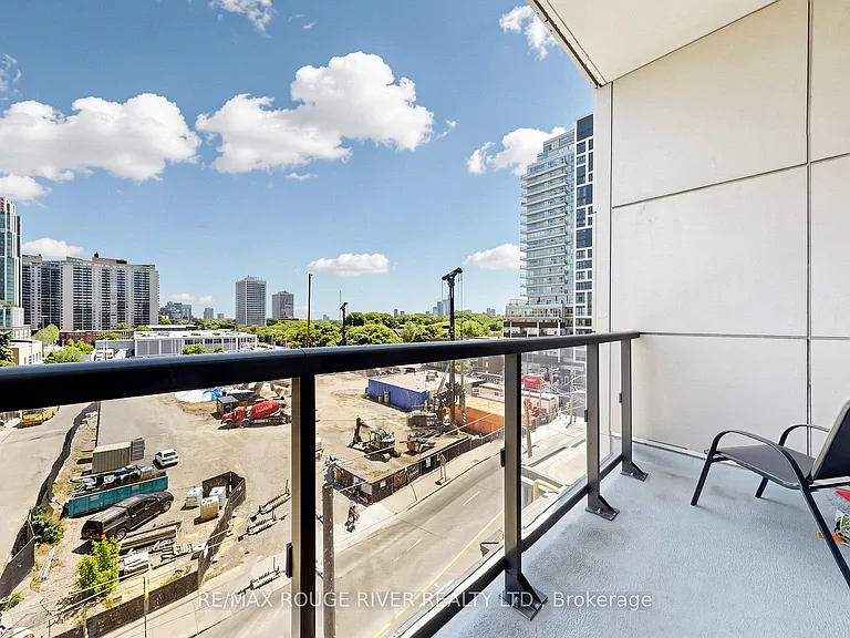 1486 Bathurst St #503 — Photo 25