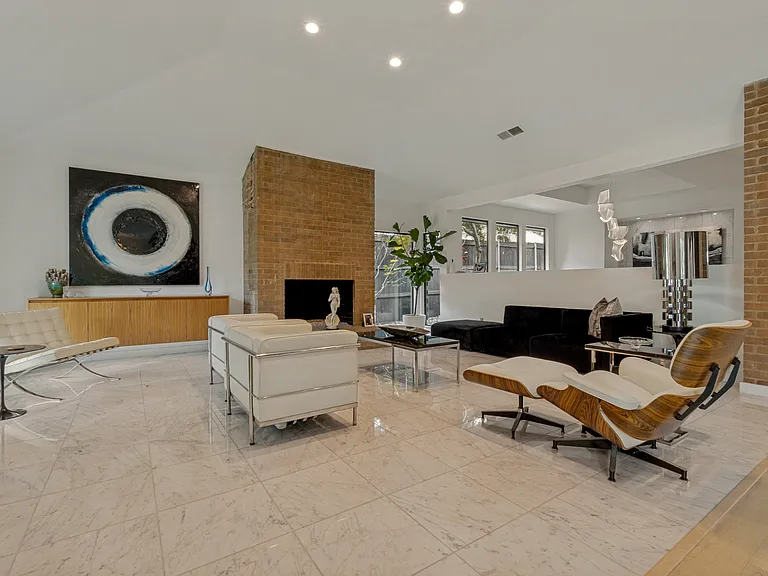 6418 Covecreek Pl — Photo 14