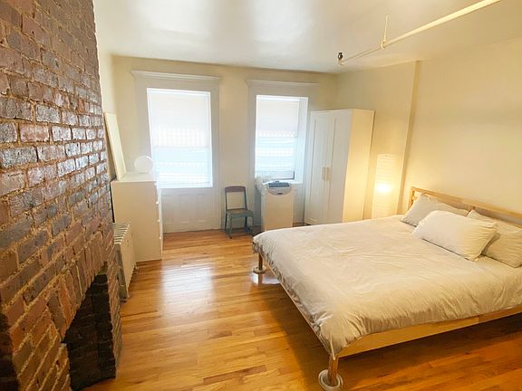 2nd image of 529 W 150th St APT 1F